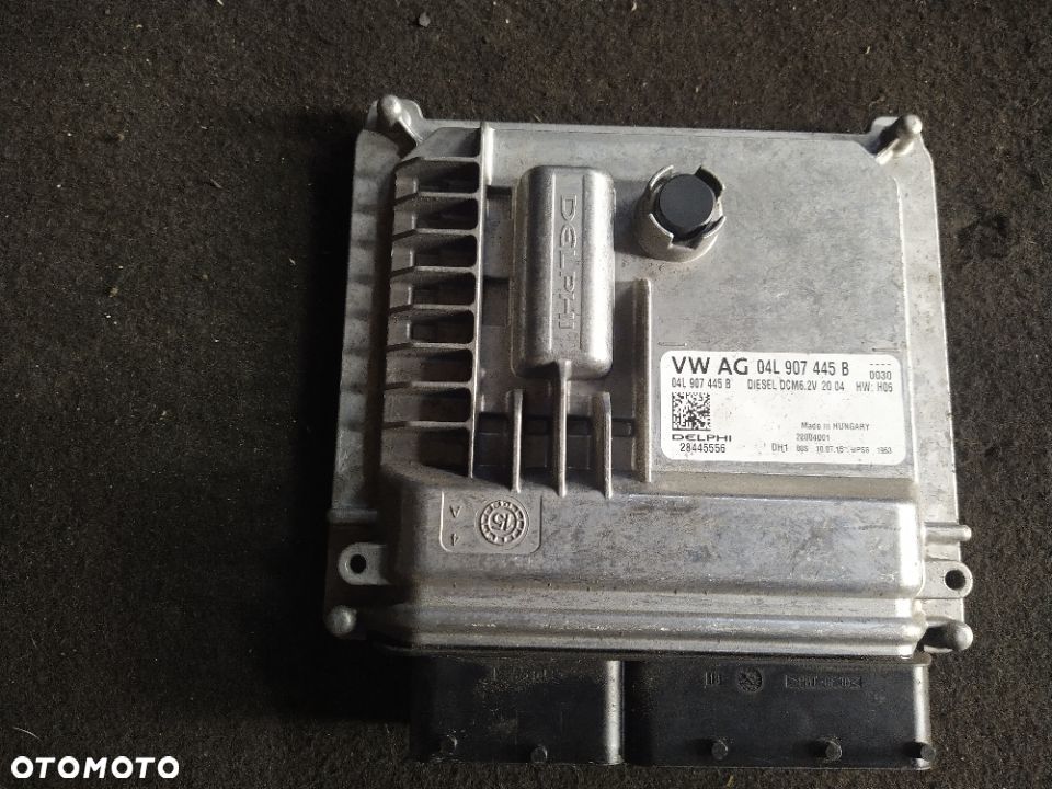 Komputer silnika skoda octavia 3 1.6 tdi 04L907445B