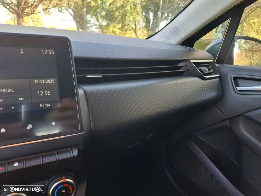 Renault Clio 1.0 TCe Techno - 40