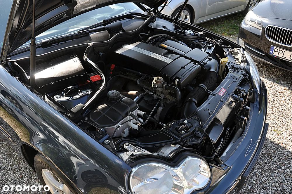 Mercedes-Benz Klasa C 200 Kompressor Automatik Classic Sport Edition + - 32