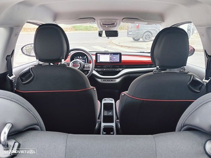 Fiat 500e 23,8kWh Red - 51