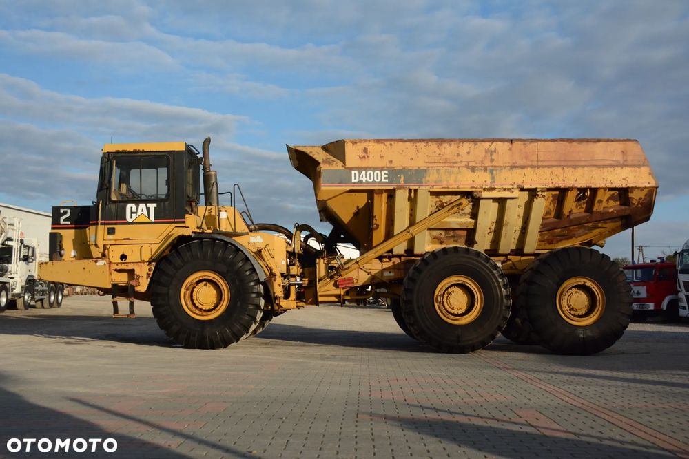 Caterpillar D400E / 1998r / 24190h / Opony 95% / Grzana paka - 11