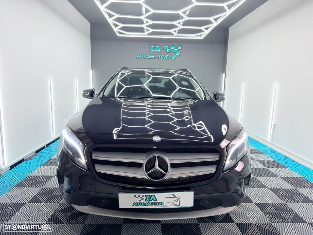 Mercedes-Benz GLA 200 7G-DCT Urban - 3