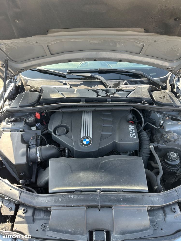 BMW Seria 3 320d xDrive - 8