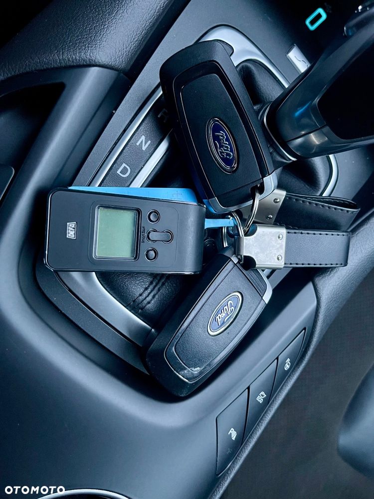 Ford Mondeo 2.0 Hybrid Titanium - 33