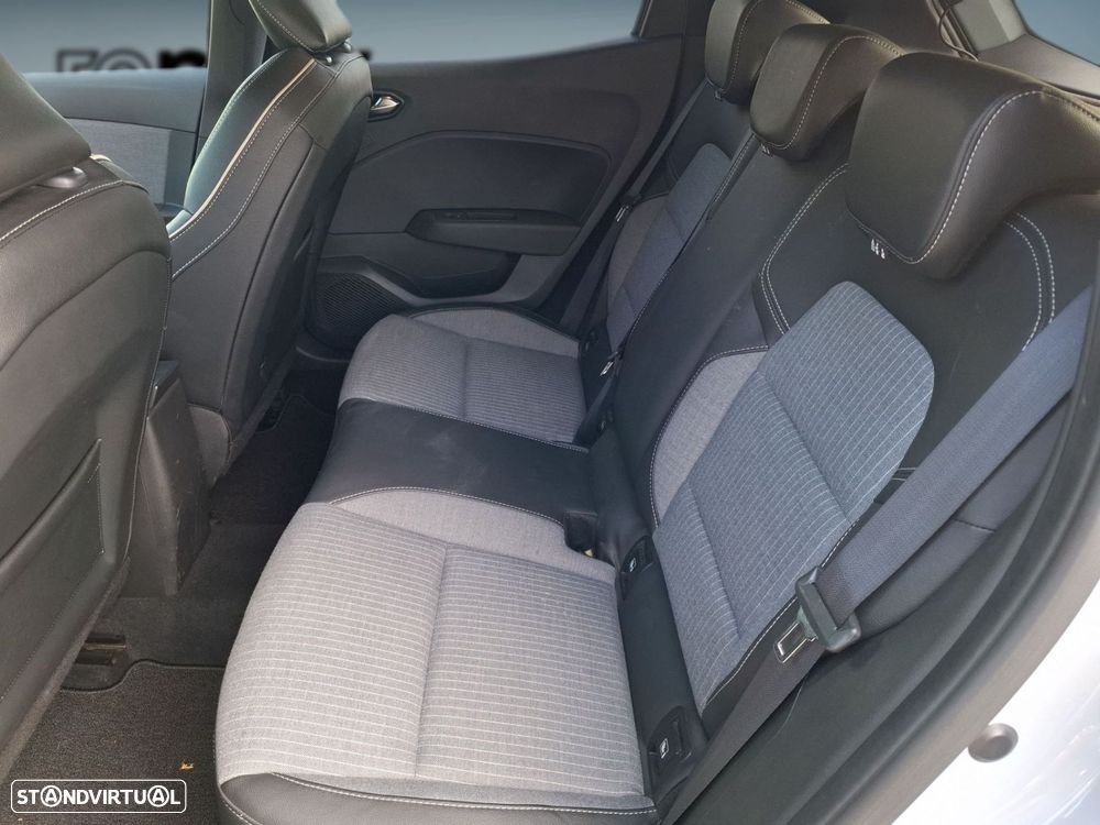 Renault Clio 1.0 TCe Techno Bi-Fuel - 14