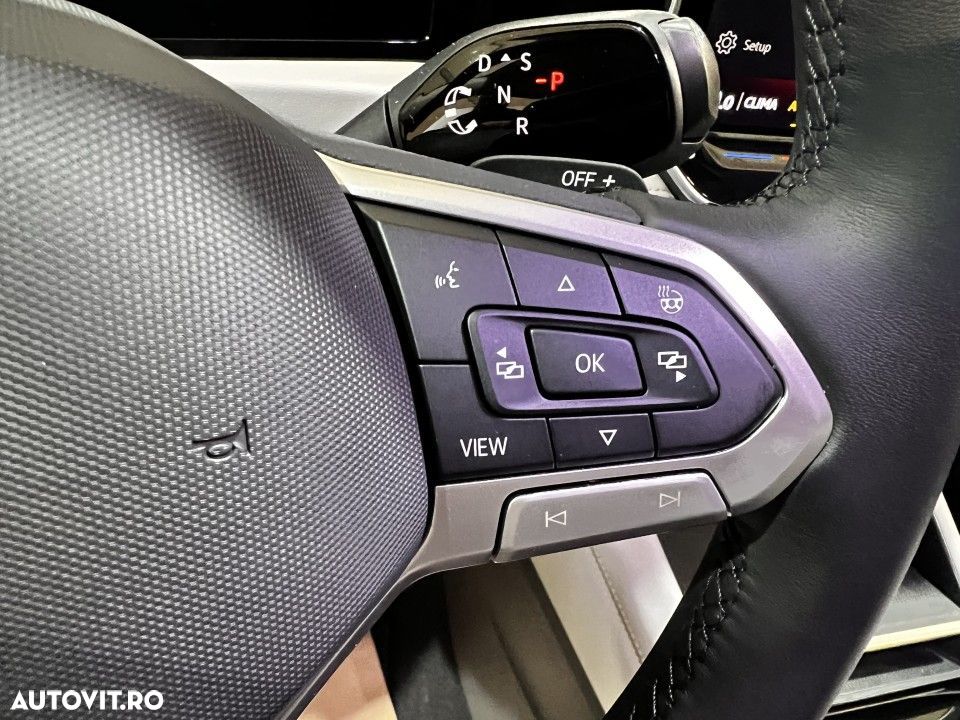 Volkswagen Tiguan - 8