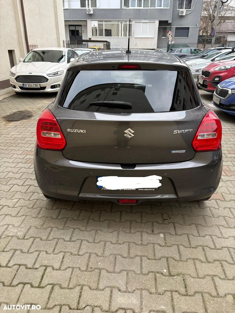Suzuki Swift M-Hybrid 1.2 Spirit - 3
