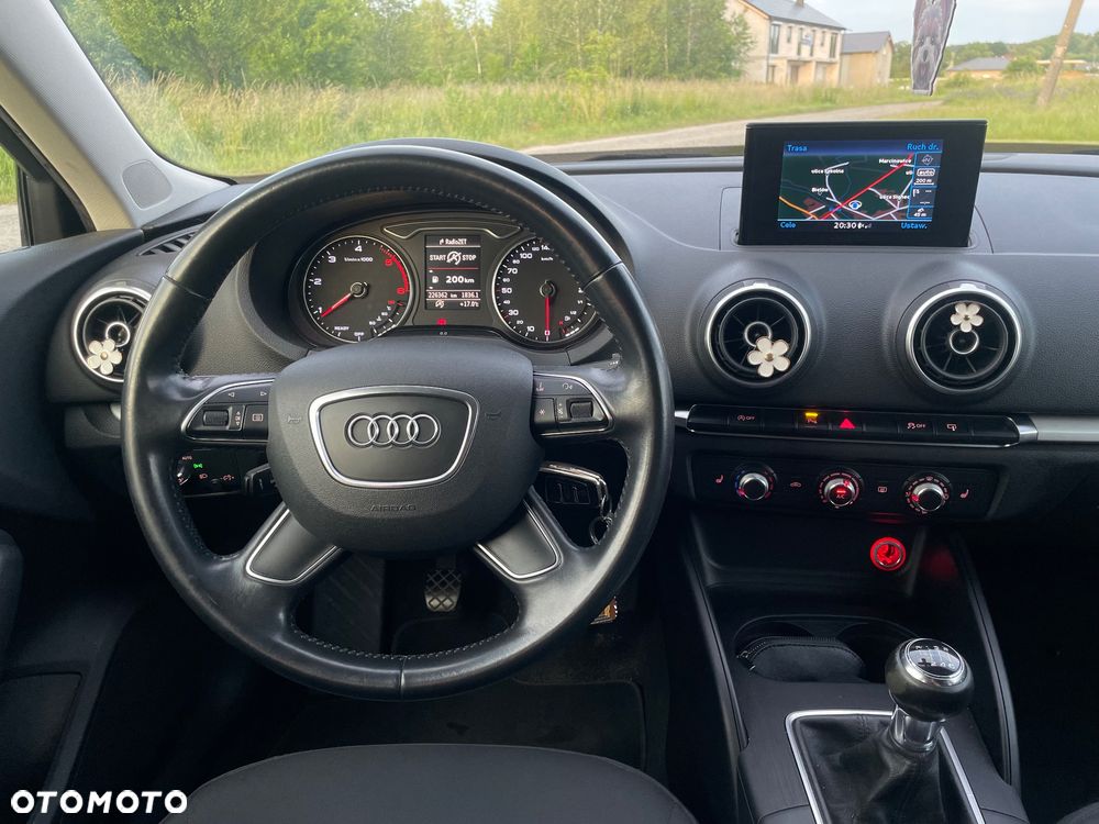 Audi A3 Sportback 2.0 TDI - 8