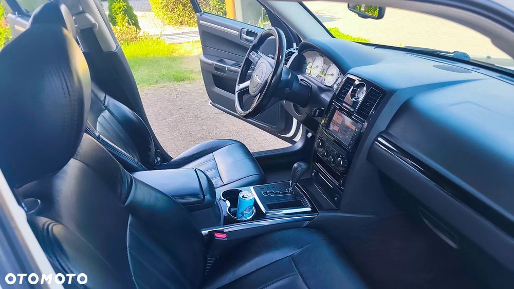 Chrysler 300C 5.7 Automatik - 26