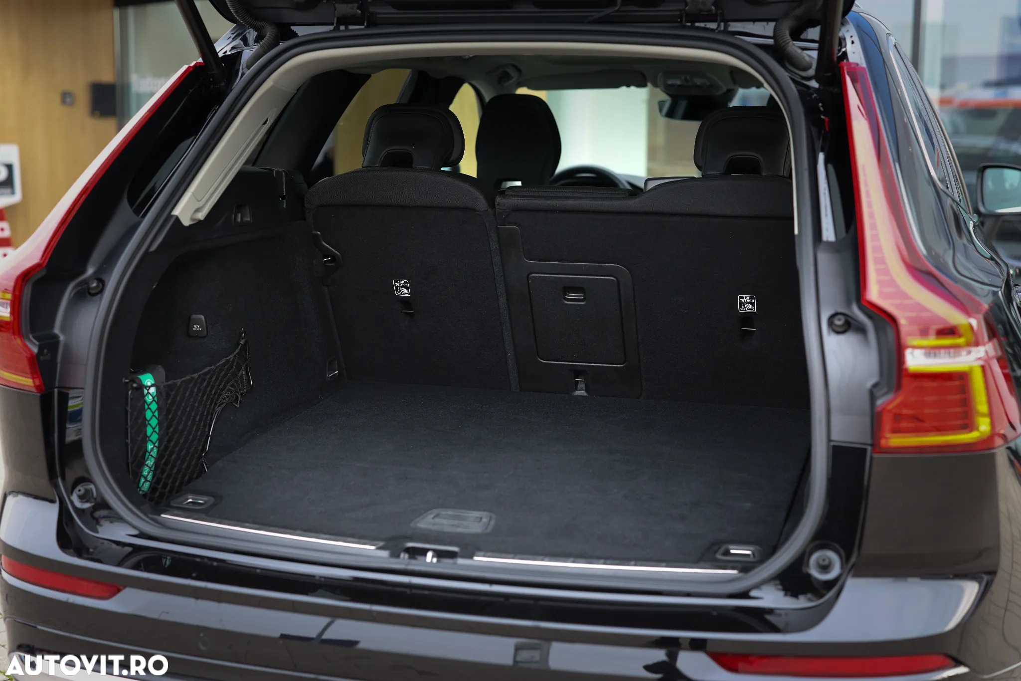 Volvo XC 60 Recharge T6 AWD AT Core - 19