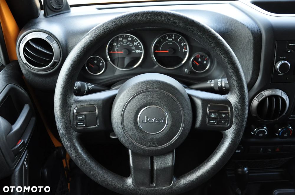 Jeep Wrangler - 17