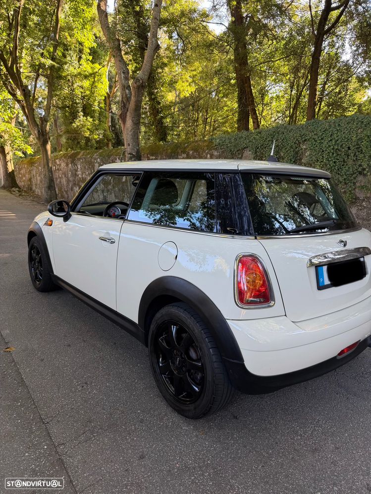 MINI 3 Portas One - 9