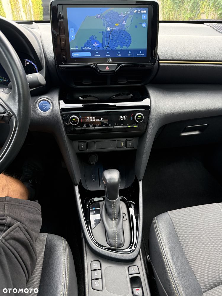 Toyota Yaris Cross Hybrid 1.5 Adventure - 27