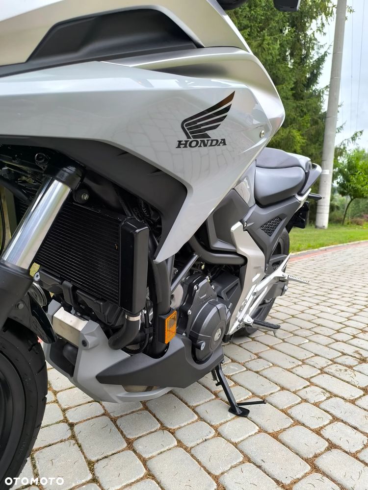 Honda NC - 9