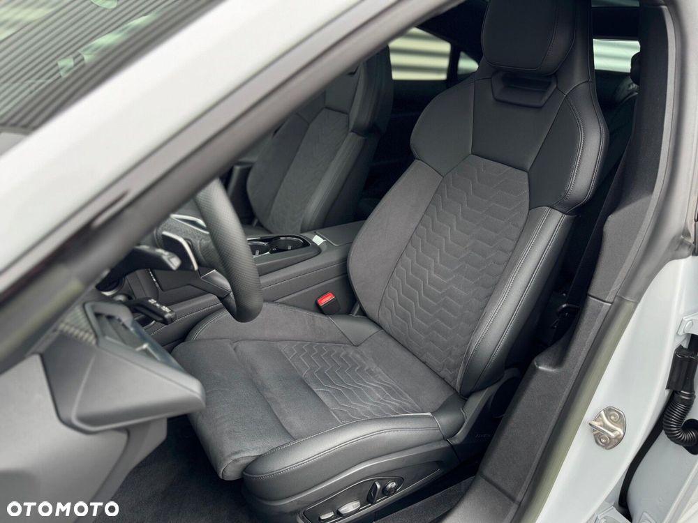 Audi e-tron GT - 28