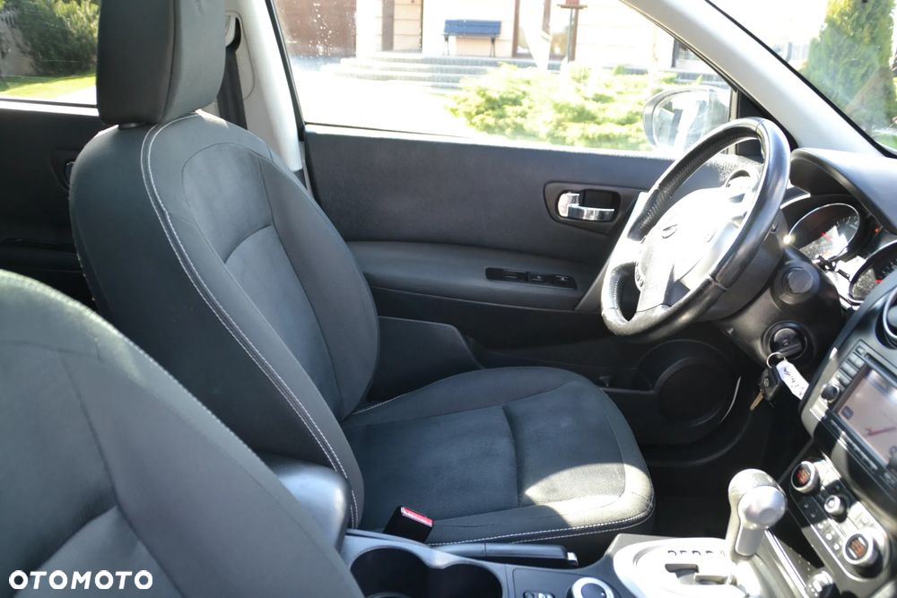 Nissan Qashqai 2.0 4x4 I-Way CVT - 19