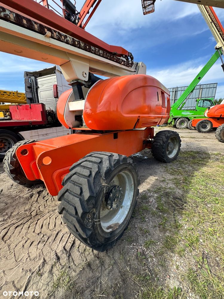 JLG 860 - 2