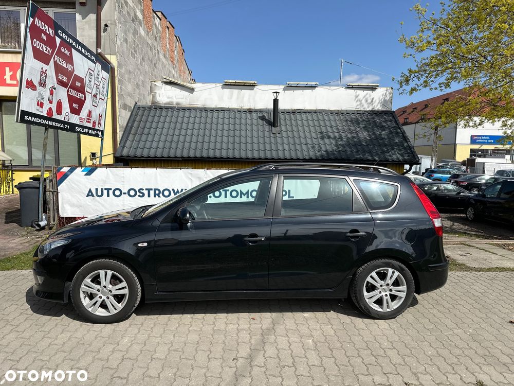 Hyundai i30 i30cw 1.6 CRDi Edition Plus - 3