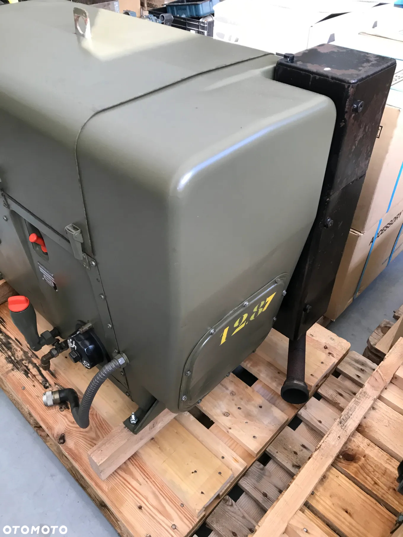 SILNIK HATZ D-8399 4L30K-155A 13500netto - 6