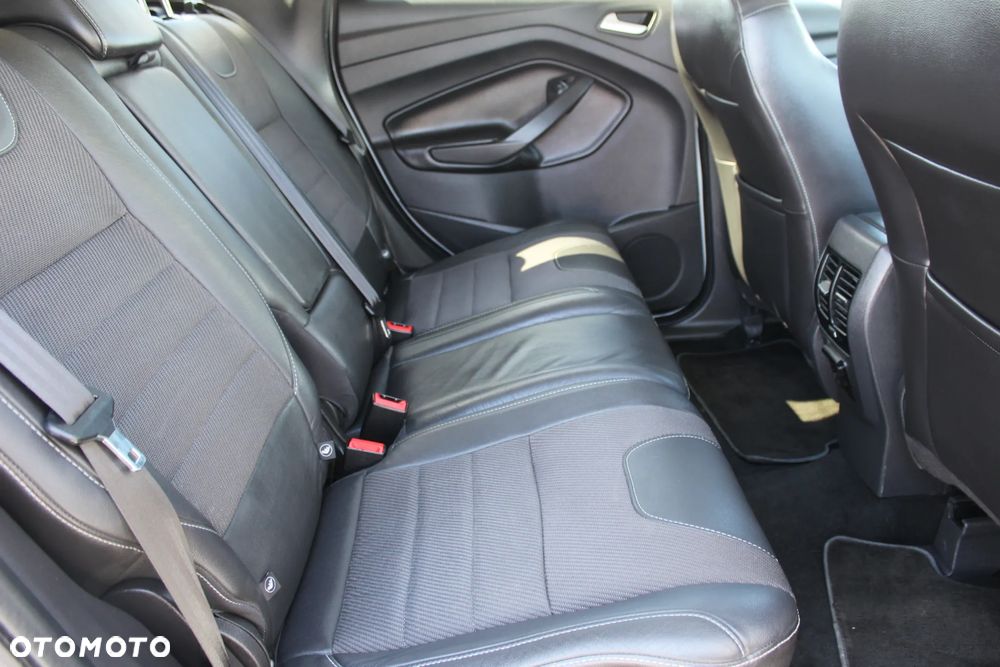 Ford Kuga 2.0 TDCi 2x4 Champions Edition - 10