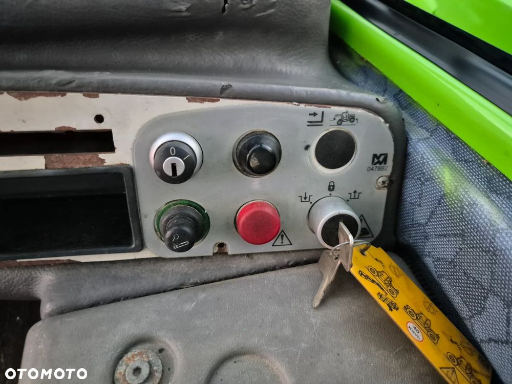 Merlo P 40.9 K Panoramic 4x4 Ładowarka Teleskopowa z Niemiec - 17