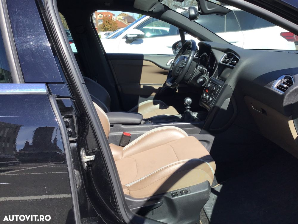 Citroën DS4 HDi 110 Chic - 11