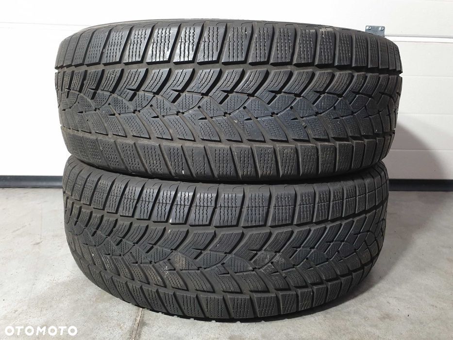 2szt. 235/55/19 105V Goodyear UG Performance + SUV 5mm 2022r [ 8370 ]