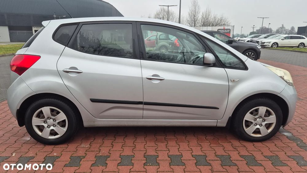 Kia Venga 1.4 CRDi L - 4