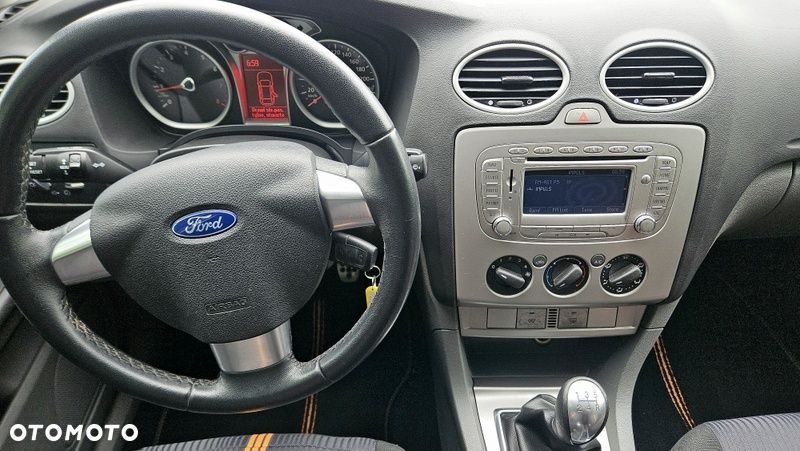 Ford Focus 1.6 16V Black Magic - 15