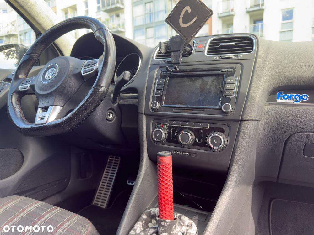 Volkswagen Golf 2.0 GTI - 19