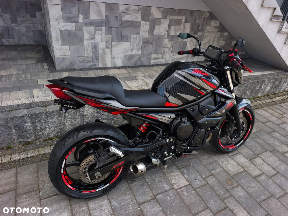 Yamaha XJ - 7