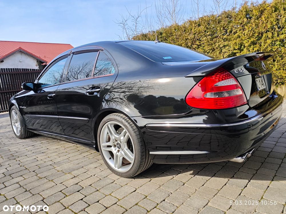 Mercedes-Benz Klasa E 55 AMG - 6