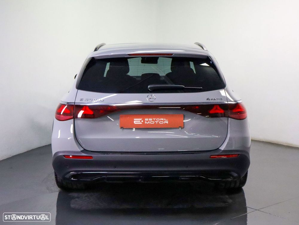 Mercedes-Benz E 300 de 4Matic All-Terrain - 5