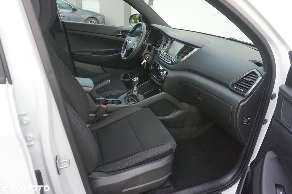 Hyundai Tucson blue 1.6 GDi 2WD Passion - 20