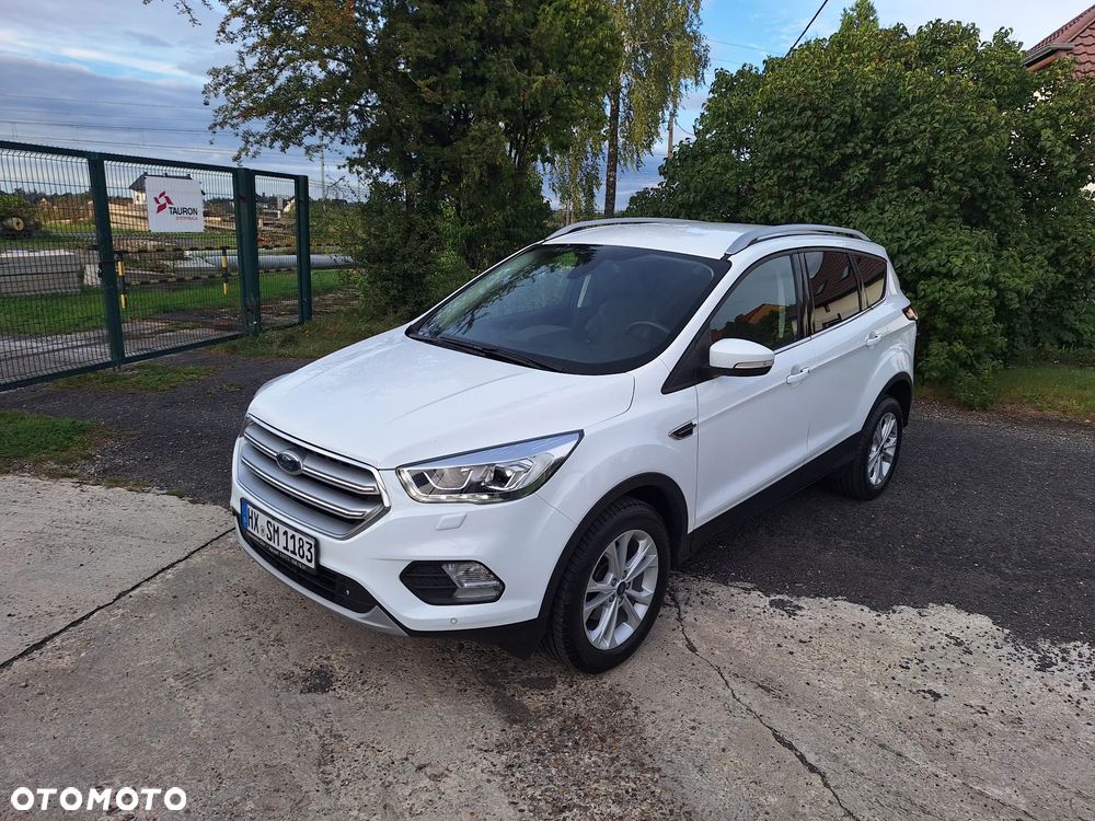 Ford Kuga - 1