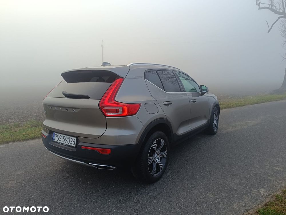 Volvo XC 40 D4 SCR AWD Inscription - 6