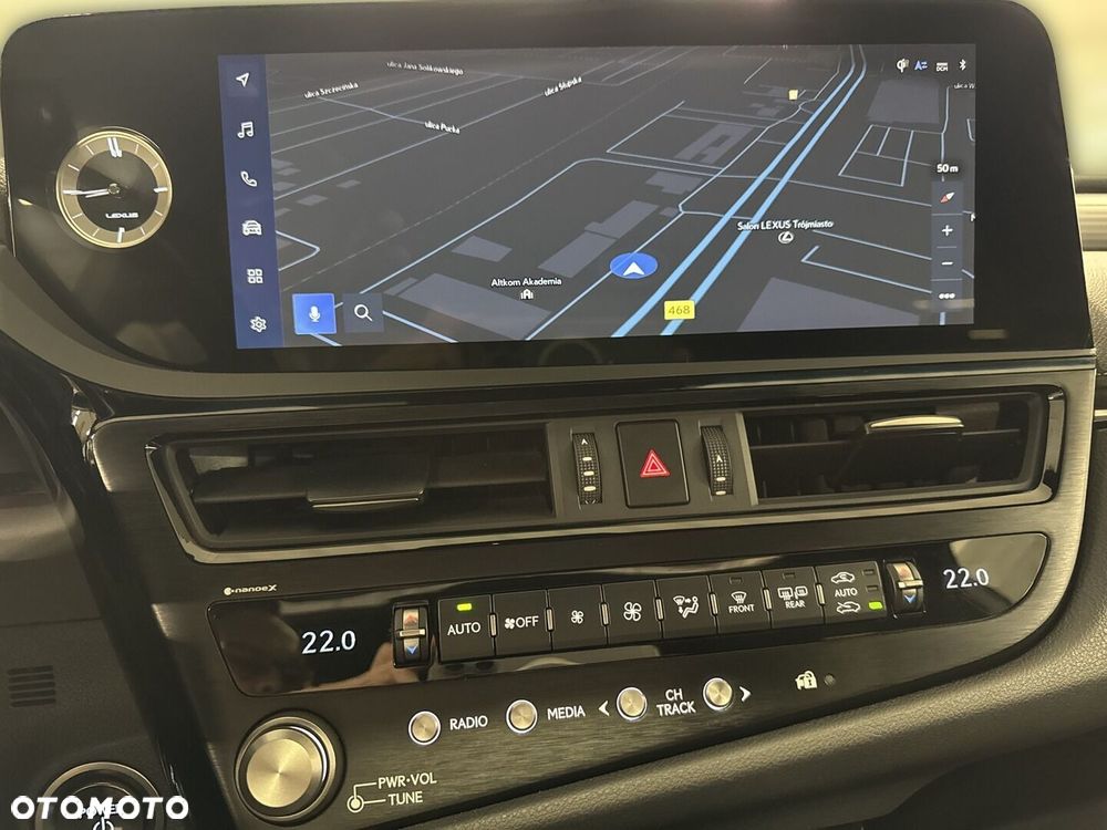Lexus ES 300h F Sport Edition - 20