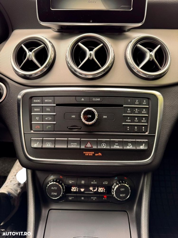 Mercedes-Benz GLA 250 4MATIC 7G-DCT SCORE! - 7