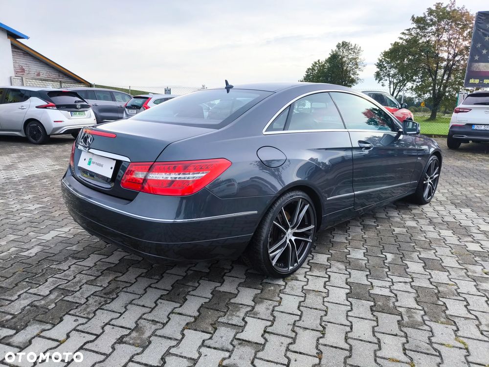 Mercedes-Benz Klasa E - 5