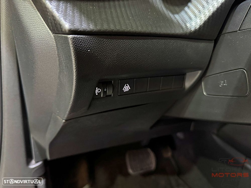 Peugeot e-2008 50 kWh Allure Pack - 19