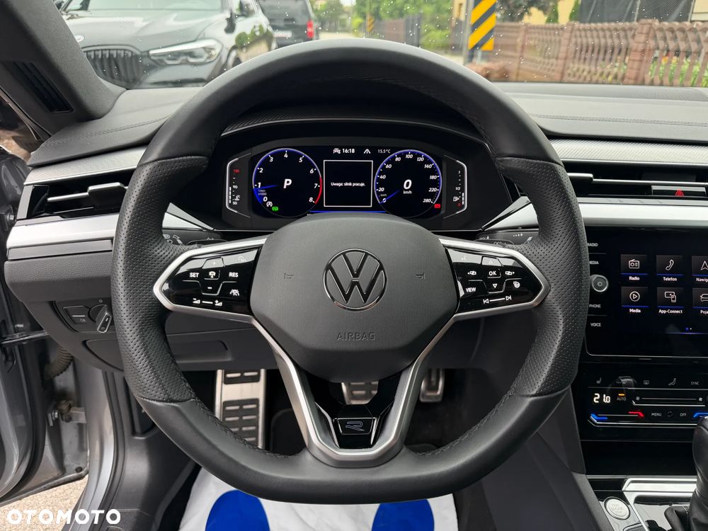 Volkswagen Arteon 2.0 TSI R-Line DSG - 25