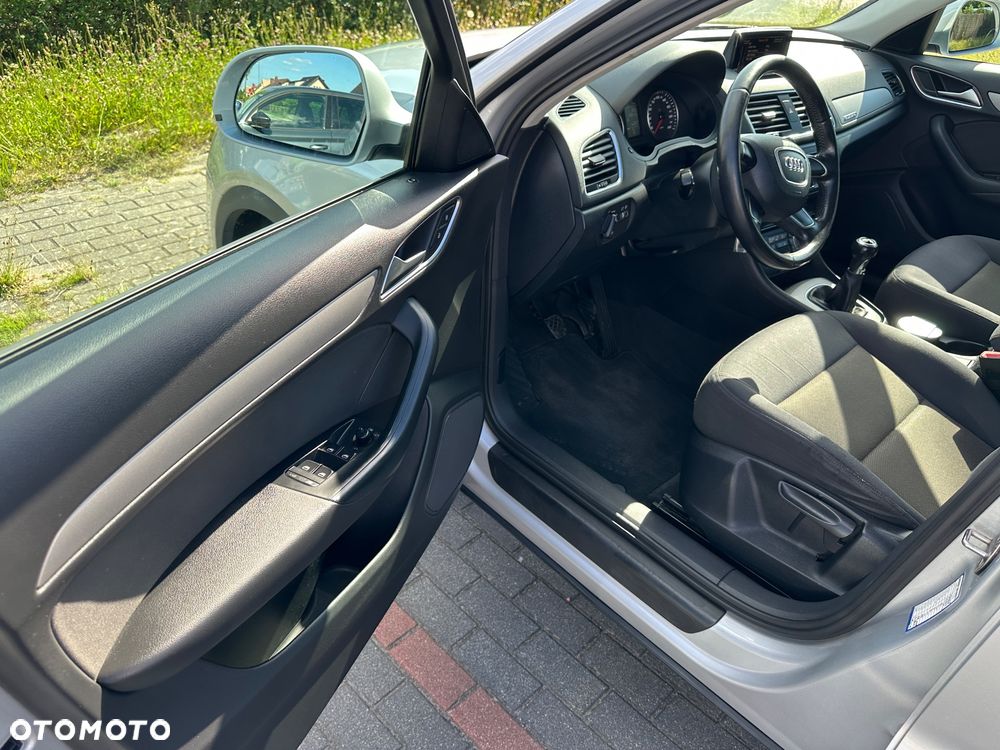 Audi Q3 - 22