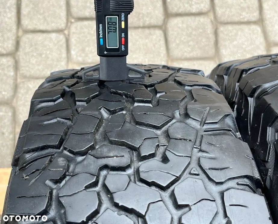 DWIE CAŁOROCZNE OPONY TERENOWE BFGOODRICH 215/65 R16 ALL TERRAIN T/A KO2 7 MM BIEŻNIKA 2022 ROK WIELOSEZON - 4