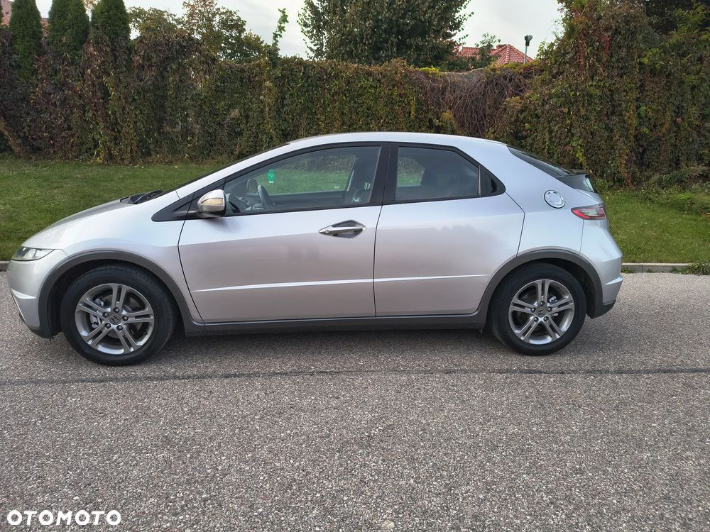 Honda Civic 1.4 i-VTEC Sport - 9