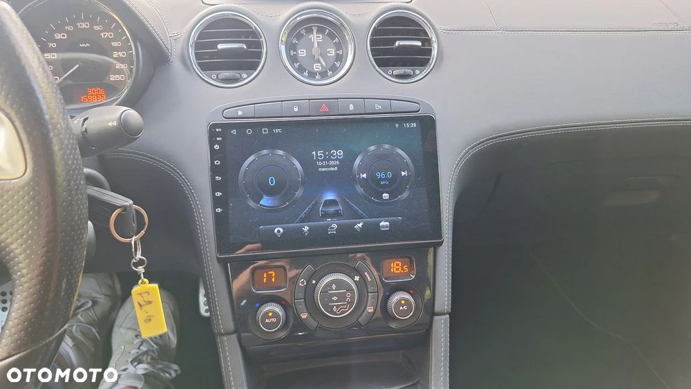 Peugeot RCZ 1.6 155 THP Onyx - 17