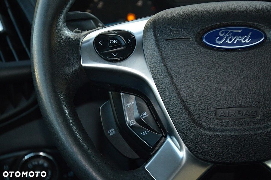Ford Tourneo Connect Grand 1.6 TDCi Titanium - 28
