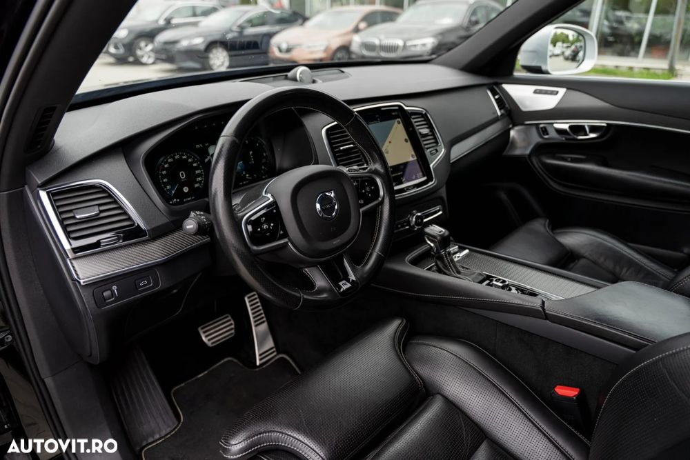 Volvo XC 90 D5 AWD Geartronic RDesign - 5
