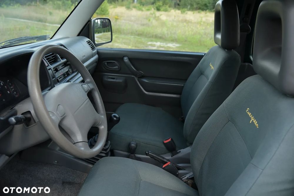 Suzuki Jimny 1.3 - 21