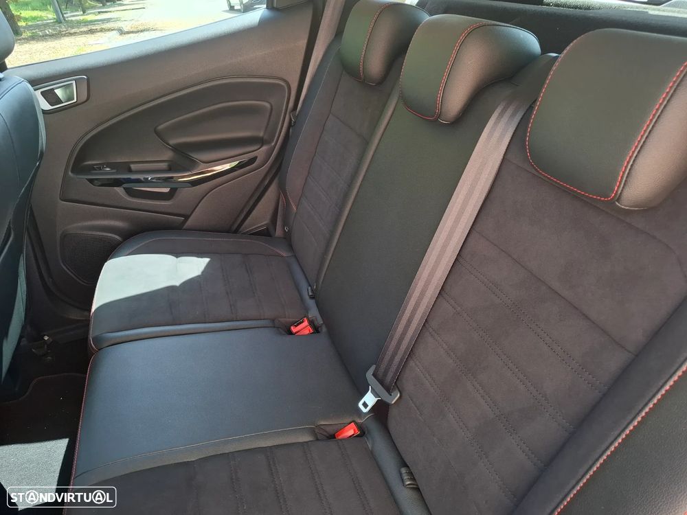 Ford Fiesta 1.0 EcoBoost ST-Line - 15