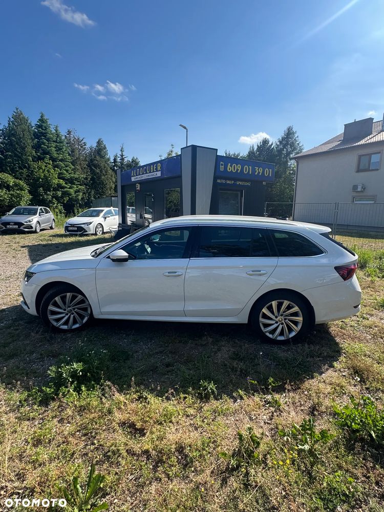 Skoda Octavia 2.0 TDI 4x4 Style DSG - 10